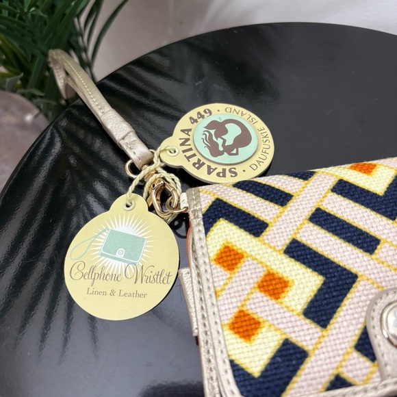 SPARTINA 449 Tassel Wristlet in Harbor Light Harbor Light - Picture 2 of 7